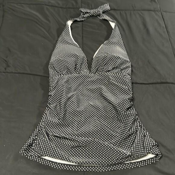 Ladies Swim Top. size 8.​ - Picture 1 of 3